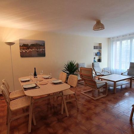 Appartement La Tour Du Sel Айга-Мортас Екстериор снимка
